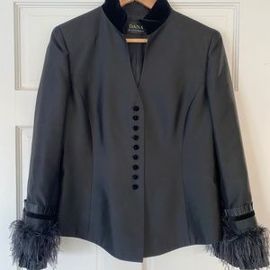 Dana Buchman Elegant Black Silk and Velvet Jacket Blazer. Size 8 or 6
